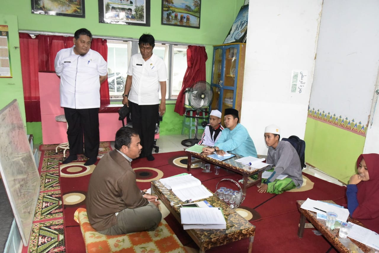 Asisten II Setda Inhil Tinjau Persiapan Pelatihan Hadapi MTQ Tingkat Provinsi